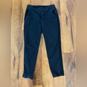 Athleta ankle pant, size 6, black